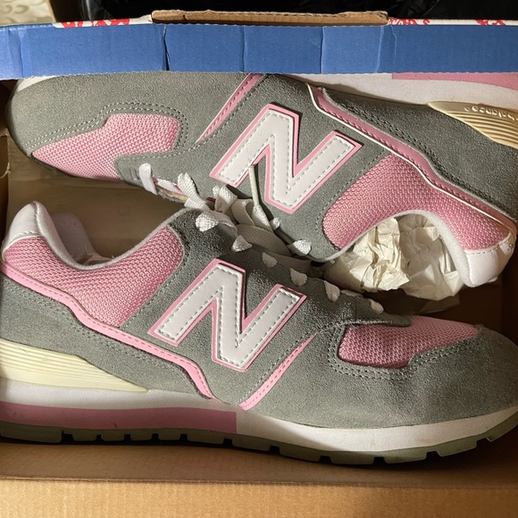 New Balance Shoes - New Balance Women Sneakers